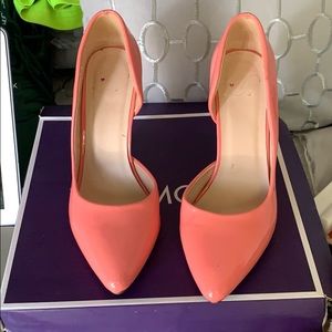 Neon pink stiletto size 6.5